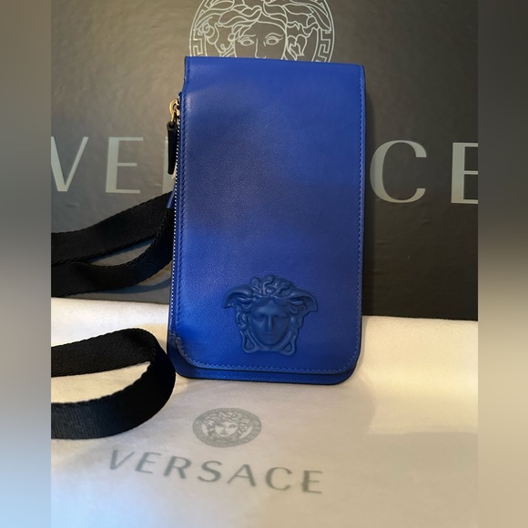 Versace mini cross-body (NEW) AUTHENTIC - Picture 2 of 12